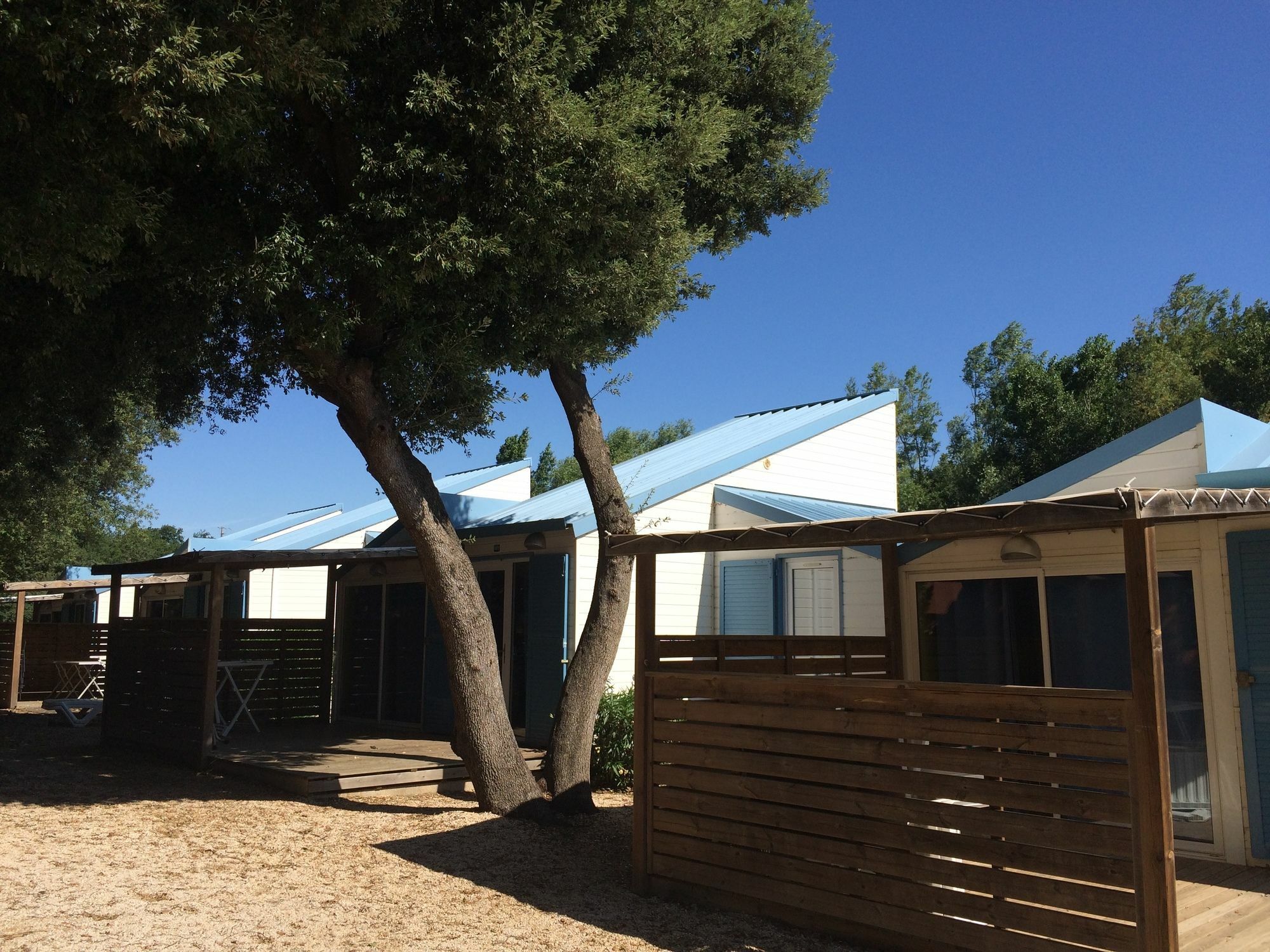 ארגלס-סור-מר Camping Le Bois Fleuri מראה חיצוני תמונה